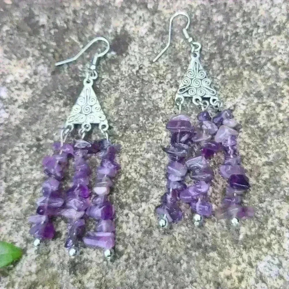 Silver tone amethyst vintage earrings - Picture 6 of 12